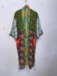 Robe kimono en soie patchwork, veste bohème, paréo de plage d'été avec col en V et fermeture à cordon, tissu respirant - Product Image 2