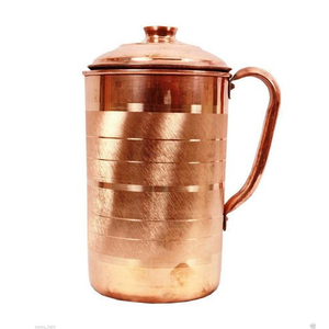 Nouvelle carafe en cuivre au design moderne avec poignée, idéale pour l'eau potable, taille moyenne, pour la cuisine et la table à manger - Product Image 1