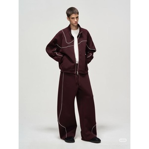 Survêtement en molleton vert pour homme avec veste zippée à coutures blanches et pantalon ample, tenue décontractée pour l'automne - Product Image 4