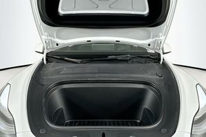รถยนต์มือสอง ปี 2021 รุ่น TS Model Y Standard Range RWD สภาพดี - Product Image 3