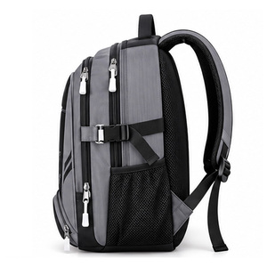 Sac à dos tactique avec compartiment pour chaussures, grande capacité, résistant à l'eau, en nylon, unisexe, pour les sports de plein air, gris, design géométrique - Product Image 3