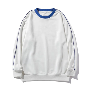 เสื้อสเวตเชิ้ตคอกลมทรงโอเวอร์ไซส์สำหรับผู้ชาย ผ้าคอตตอน 100% หนัก 400GSM รุ่น Heavyweight  สวมใส่สบาย เหมาะสำหรับฤดูใบไม้ผลิ  สั่งผลิตได้จำนวนน้อย จัดส่งรวดเร็ว รับผลิตแบบ OEM - Product Image 2