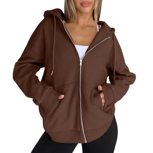 Sudadera con Capucha Personalizada de Alta Calidad, Bordado y Estampado Puff, Cómoda, Oversize, Estilo Urbano para Mujer, 100% Algodón, Resistente al Viento - Product Image 4