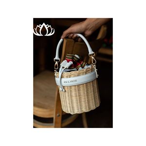 Sac en rotin de haute qualité, best-seller |   Sac fourre-tout en osier tressé à la main, durable, avec fermeture éclair et décoration de perles - Product Image 1