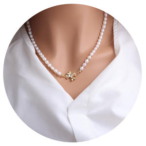 Collier en perles d'eau douce avec nœud de fée super luxueux, design féminin luxueux, sensation haut de gamme - Product Image 4
