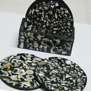 Posavasos de mosaico con incrustaciones artísticas de conchas, artículos de vidrio y motivos de mosaico para posavasos. - Product Image 2