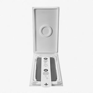 ชุดติดตั้งกระจกนิรภัยแบบไร้ฝุ่นในกล่องกระดาษ ฟิล์มกันรอยแบบเรียบง่ายสำหรับ iPhone 15/16/17 Pro Max - Product Image 6