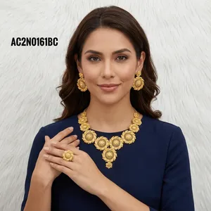 สร้อยคอแบบกล่องชุบทองคลาสสิก ประดับลวดลายดอกไม้ สำหรับงานปาร์ตี้และงานแต่งงาน ทำจากทองเหลือง - Product Image 3