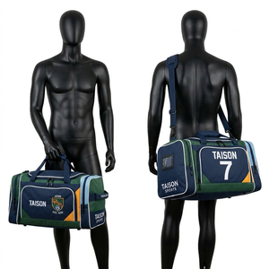 Sac de football gaélique de haute qualité en polyester 600D GSM pour hommes, couleur marron et bleu, avec logo brodé, sac de sport type duffel - Product Image 5