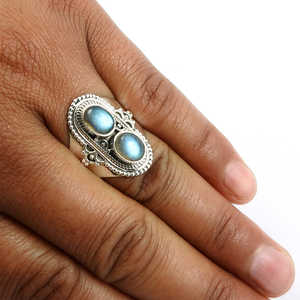 Anillo retro de labradorita con corte ovalado 100% natural para mujer, plata de ley 925, con múltiples piedras, hecho a mano, estilo bohemio. - Product Image 2