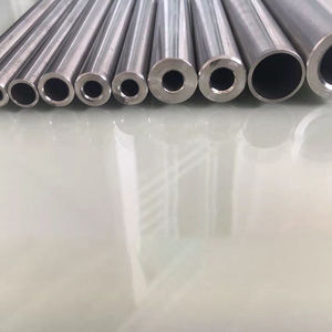 Tube de tuyau sans couture de précision de tuyau d'acier sans couture de barre creuse utilisé comme tuyau de forage d'azote - Product Image 2