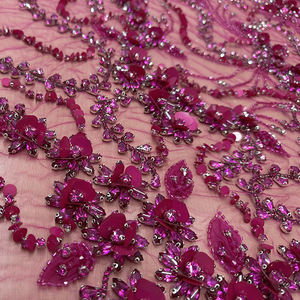 Última tela de encaje para vestido de novia 2026, color rosa fucsia y con cuentas plateadas, para fabricante de telas personalizadas hechas a mano para novias. - Product Image 1