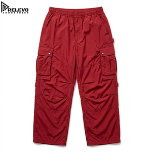 Pantalones Cargo de Nailon Rojo Carmesí Personalizados de Alta Calidad para Hombre, Pantalones de Paracaídas de Nailon Ligero con Efecto Arrugado, Corte Holgado y Pierna Ancha, Venta al Por Mayor - Product Image 1