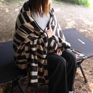 Serviette de sport d'extérieur en coton 100% de fabrication japonaise, motif jacquard, 70cm*140cm, modèle CTWlt - Product Image 2