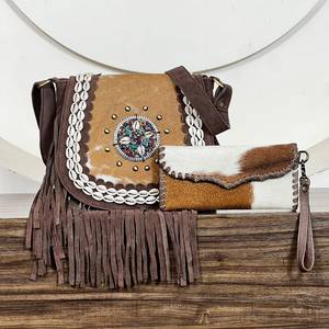 Bolso Bandolera de Cuero Vacuno Grabado a Mano de Gran Capacidad y Calidad Premium con Cremallera y Flecos, con Cartera y Monedero, Set de Dos Piezas - Product Image 4