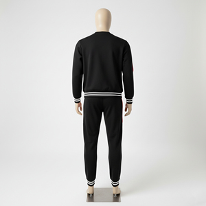 Survêtement de sport en tissu chaud, coupe décontractée, conçu pour l'entraînement décontracté, les mouvements en plein air et la tenue quotidienne. - Product Image 4