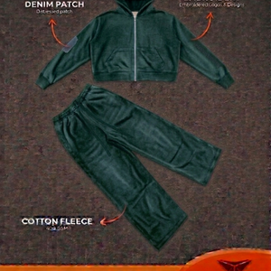 Conjuntos Deportivos de Invierno Personalizados para Hombre, Estilo Urbano, 400 GSM, Felpa de Algodón, Bordado con Logos con Pedrería - Product Image 2