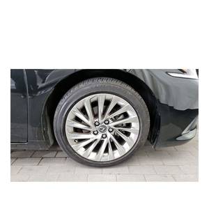 Lexus ES Executive 2024 con Volante a la Izquierda, Asientos de Cuero, Cámara Trasera, Solo 24,656 km de Kilometraje - Product Image 5