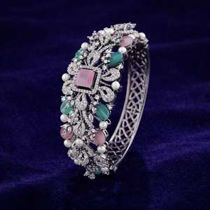 Bracelet jonc en argent sterling 925 serti de moissanite, motif floral, bracelet statement pour femme, bijoux hip-hop pour tous les jours - Product Image 2