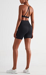 Ensemble de yoga pour femmes en gros – Tenue de sport d'extérieur en Spandex et Polyester, legging et short unis à devant uni - Product Image 3