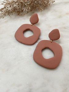 Handmade Resin <b>Earrings</b> with Unique Artistic Design, Lightweight Fashion Jewelry for Women and Girls - Product Image 4