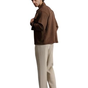 Chaqueta Utilitaria para Hombre, Color Marrón Oscuro, Cierre de Botones, Manga Larga, Cuello Camisero, Bolsillos Dobles en el Pecho, Ropa Casual Urbana, Prenda Personalizada OEM - Product Image 6