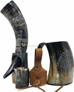 Cuenco de cuerno natural duradero con grabado detallado de animales, imitación de cuerno medieval vikingo, hecho a mano y ecológico, para beber - Product Image 4