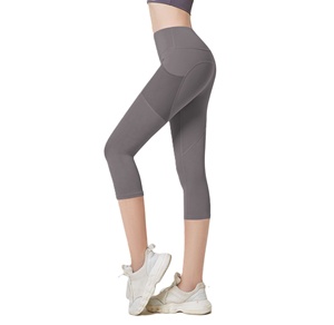 Alta calidad poliéster Spandex High Rise Butt Lifting Dancing Pilates Yoga Leggings malla bolsillo High-Rise Capri pantalones para mujeres - Product Image 4