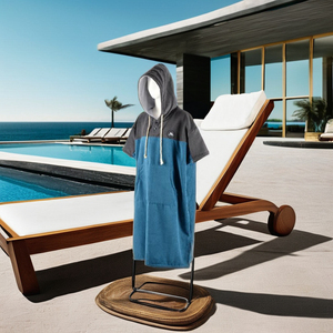 Combinaison en microfibre légère de poncho de couleurs numériques de concepteur à séchage rapide - Product Image 1