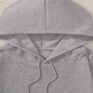 Sudadera con Capucha Personalizada de Estilo Urbano, Estampada, Informal, con Bolsillos, Manga Larga y Cordón Ajustable - Product Image 3