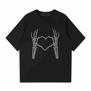 เสื้อยืดผู้ชายผ้าแคนวาสโพลีเอสเตอร์คอตตอนคุณภาพสูง ทรงปกติ คอกลม หรูหรา ประดับเพชรหนา สำหรับฤดูร้อน - Product Image 5