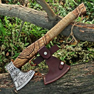 Hacha Vikinga Tradicional Hecha a Mano, Forjada, con Cabeza de Acero Grabada, Herramienta para Cortar Madera, para Campismo y Actividades al Aire Libre, Venta al Por Mayor - Product Image 3