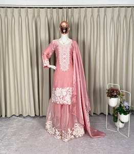 ชุดชาราร่าพร้อมผ้าคลุมไหล่สำหรับส่งออก เหมาะสำหรับงานปาร์ตี้และงานแต่งงาน เสื้อออกแบบโดยดีไซเนอร์ของเราจับคู่กับชาราร่าผ้าไหมกิมมี่ - Product Image 6