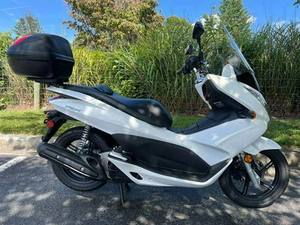 ¡OFERTA ESPECIAL! Nueva <span class=keywords><strong>Honda</strong></span> PCX 2026 - Scooter-Motocicleta - Product Image 4