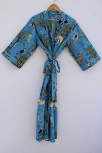 Bata Kimono de Algodón Suave y Transpirable con Estampado de Dibujos Animados Naaz Textile para Mujer, Camisón de Verano Hecho a Mano ODM con Cuello en V y Cintura Elástica - Product Image 4