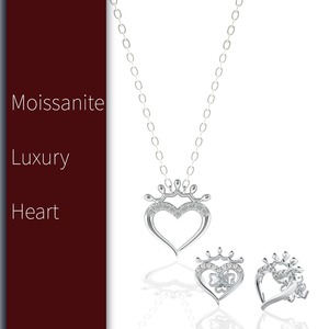 Pendientes de Corazón de Moissanita al por Mayor, Diseño Personalizado OEM ODM, Joyería de Oro Blanco de Alta Calidad - Product Image 4