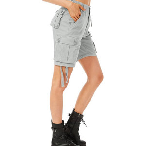 Shorts cargo pour femmes personnalisés en gros, 100% coton, couleur unie, qualité supérieure, nouvelle mode, fermeture boutonnée, coupe classique - Product Image 2