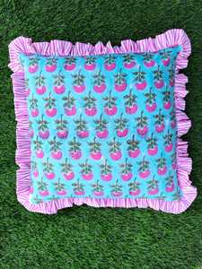 Funda de cojín cuadrada bohemia bordada con ribete de volantes rosa y diseño floral para decoración del hogar, funda de cojín india - Product Image 1