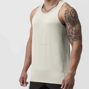 Débardeur de performance léger pour homme - Parfait pour la salle de sport et les entraînements de haute intensité - Product Image 6