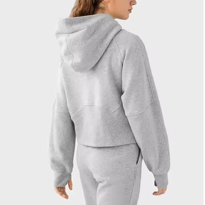 Fabricant de t-shirts tendance pour femmes, coton premium, tee-shirt féminin, vêtements personnalisés avec logo, prix direct usine, best-seller. - Product Image 5