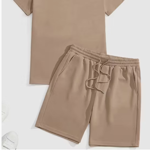 Ensemble court 2 pièces pour homme, délavé à l'acide, avec t-shirt court surdimensionné et short imprimés sur mesure - Product Image 5