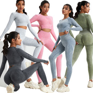 Conjunto Deportivo Moderno para Mujer, 2 Piezas, con Logotipo Frontal, Sin Costuras, con Leggings y Top, para Entrenamientos en el Gimnasio - Product Image 1