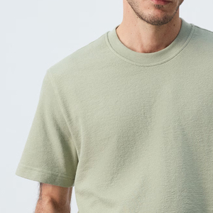 T-shirt col rond pour homme 2026 au design élégant et abordable, couleur unie pour le quotidien, avec logo personnalisable, coupe confortable - Product Image 3