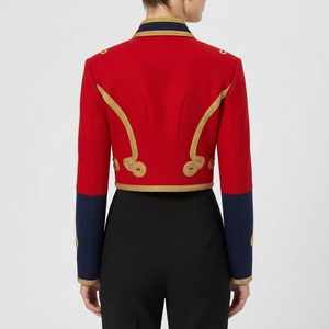 Chaqueta de Húsar Roja Dorada Trenzada para Mujer con Ribete Azul Marino, Abrigo Corto Ceremonial con Banda, Disfraz Estilo Napoleónico - Product Image 5