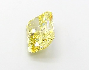 Diamante Radiante Amarillo Intenso de 1.18 Quilates, Claridad VS1, Pulido EX, CVD, Cultivado en Laboratorio, Gema Suelta, Piedra de Joyería Amarilla Brillante - Product Image 3