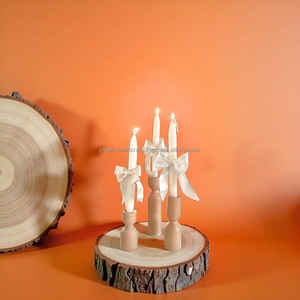 Support en T élégant en fer forgé, parfait pour la décoration de table, l'éclairage romantique et l'ambiance festive. - Product Image 4