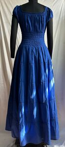 Hermoso Vestido Midi para Mujer con Corte Fluido, Algodón Cambray Teñido, Cuello Camponero, Vestido Maxi de Verano para Mujer, Cómodo para la Noche - Product Image 4