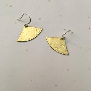 Pendientes de Aro Hechos a Mano en India con Latón y Madera, Estilo Boho, Diseños Modernos y Personalizados, Obra de Arte para Mujer - Product Image 2