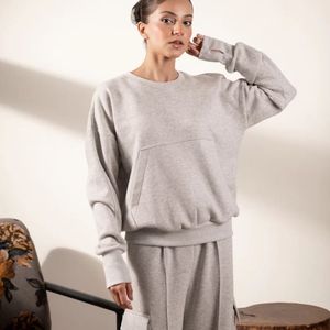 Conjunto de Sudadera y Pantalones Deportivos Gris Claro para Mujer, Dos Piezas, Ropa Casual para Estar en Casa, Corte Holgado, Pantalones Suaves a Juego, Ropa Personalizada OEM - Product Image 6