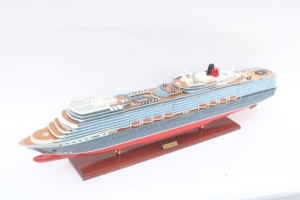 Modèle de bateau en bois Queen Elizabeth, décoration écologique pour la maison par MS, artisanat de haute qualité, cadeau original, prix imbattable - Product Image 1